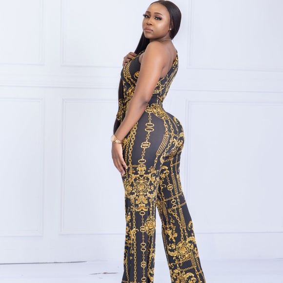 Bella Chain Link One Shoulder Jumpsuit - Picture 6 of 8